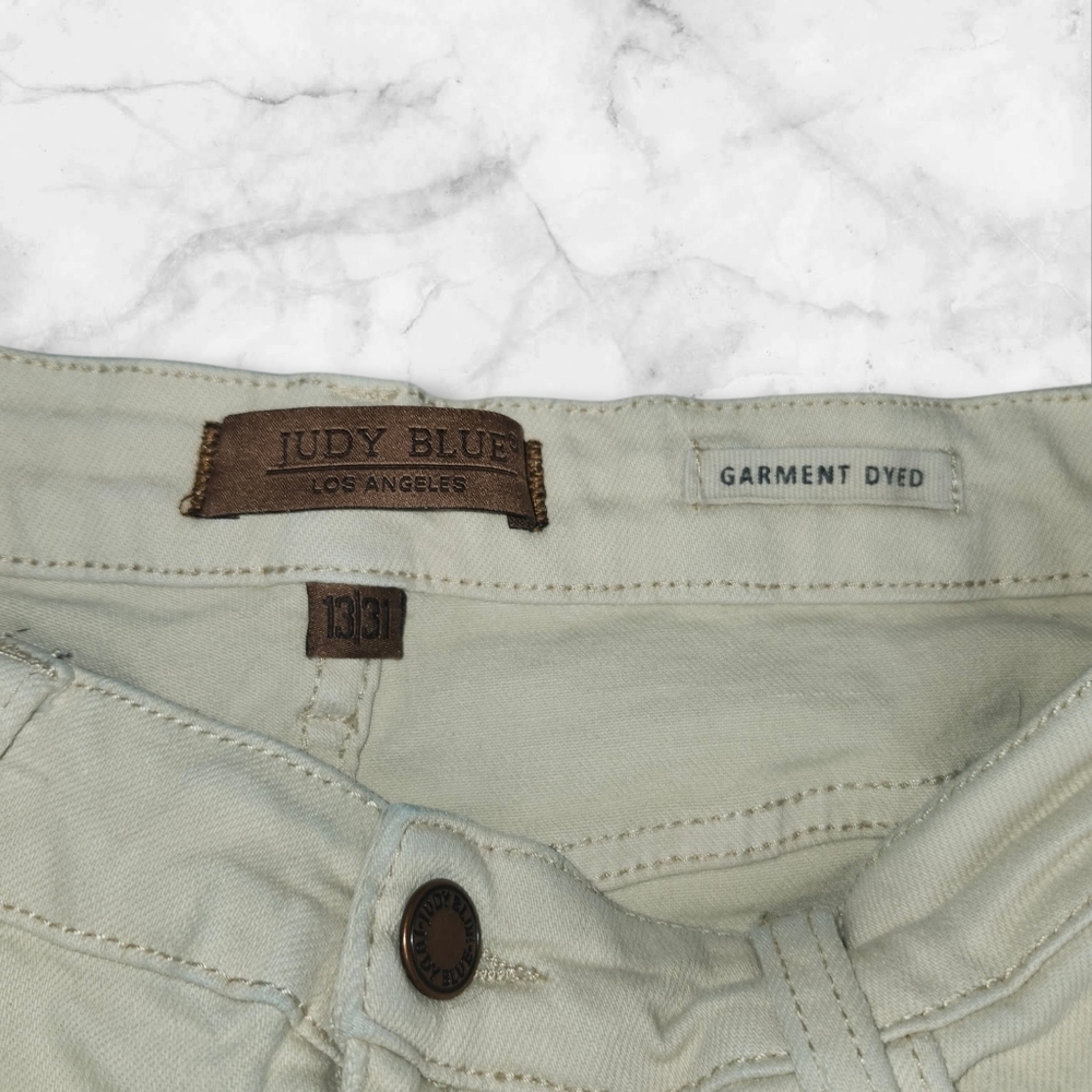 Judy Blue Garment Dyed Eide Leg Crop Jeans - Picture 4 of 8